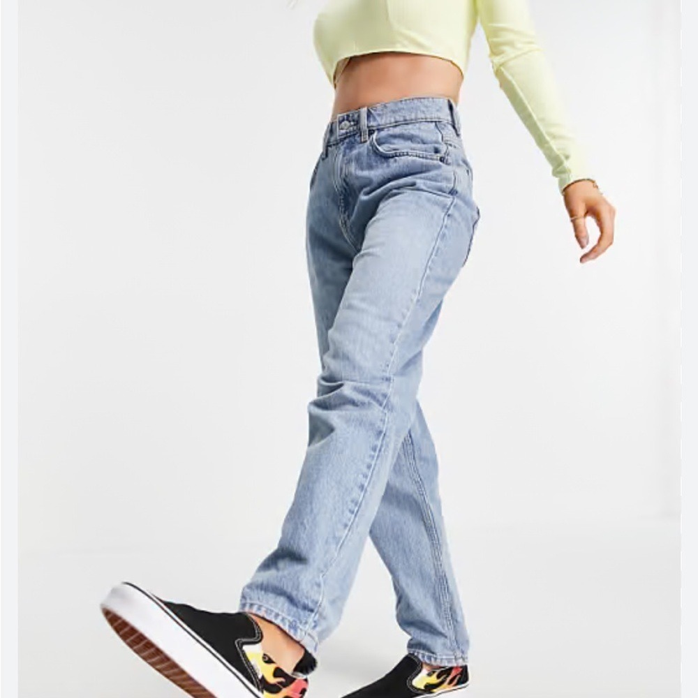 ASOS Baggy Straight Leg Light Blue High‎ Rise Distressed Jeans
